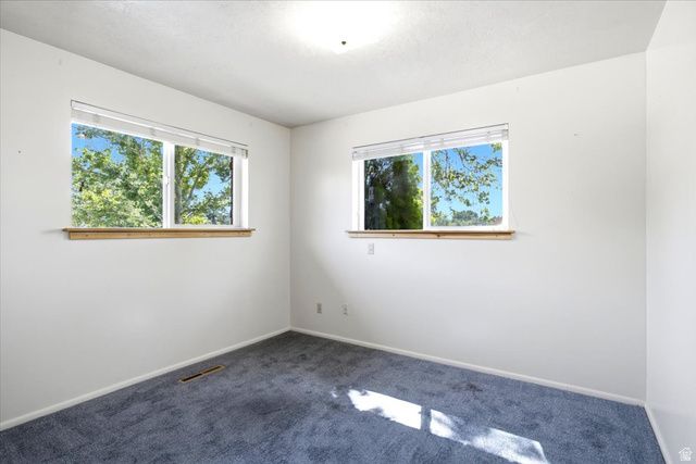 2252 W 800 N, Clinton, UT 84015