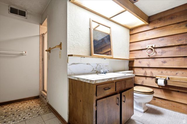 2252 W 800 N, Clinton, UT 84015