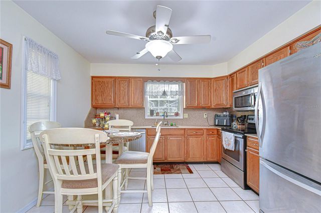 37416 TEABERRY LOOP, Zephyrhills, FL 33542