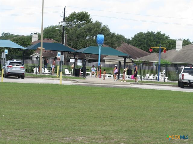 310 Rattan Drive, Victoria, TX 77901