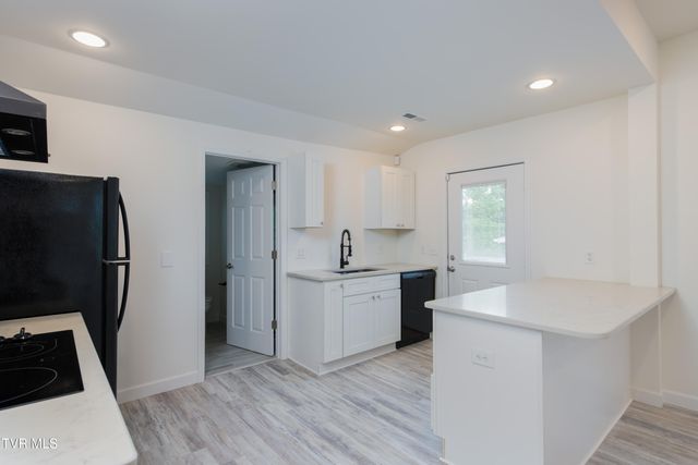 1008 Earnest Street, Johnson City, TN 37604