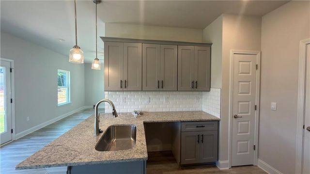 637 Bald Ridge Circle, Demorest, GA 30535