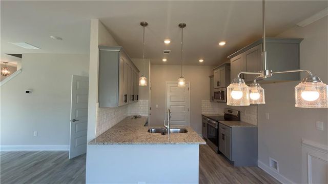 637 Bald Ridge Circle, Demorest, GA 30535