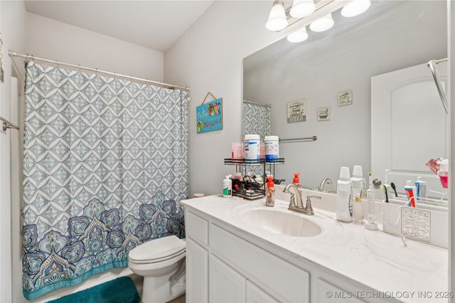 6250 S 317th East Avenue, Broken Arrow, OK 74014