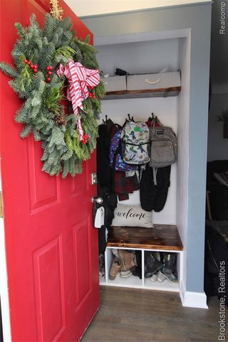 24524 Johnston Avenue, Eastpointe, MI 48021