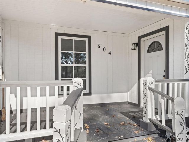 604 W North Street, Leesville, LA 71446