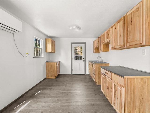 604 W North Street, Leesville, LA 71446
