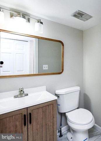 9 DORRELL CT, Sterling, VA 20165