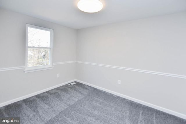 9 DORRELL CT, Sterling, VA 20165