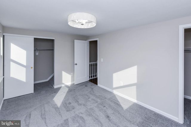 9 DORRELL CT, Sterling, VA 20165