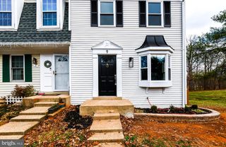 9 DORRELL CT, Sterling, VA 20165