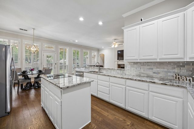 2810 Meadowside Drive, Mckinney, TX 75071