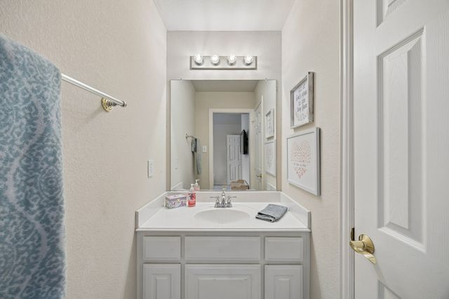 2810 Meadowside Drive, Mckinney, TX 75071