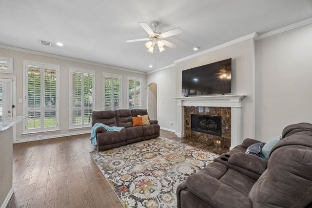 2810 Meadowside Drive, Mckinney, TX 75071