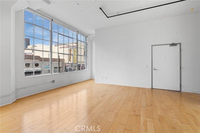 420 S San Pedro 211, Los Angeles, CA 90013