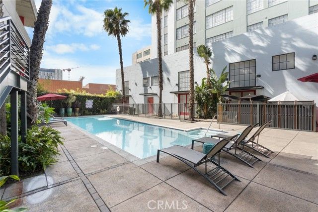 420 S San Pedro 211, Los Angeles, CA 90013