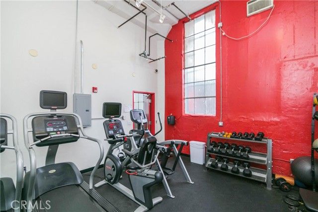 420 S San Pedro 211, Los Angeles, CA 90013