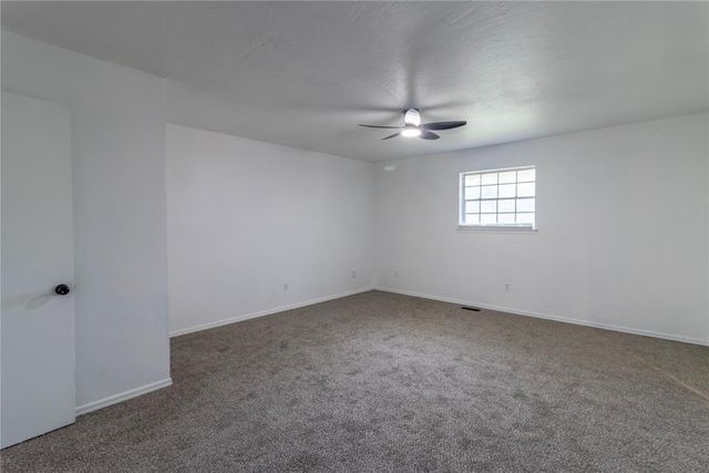 9901 HUMMINGBIRD Lane, Oklahoma City, OK 73162