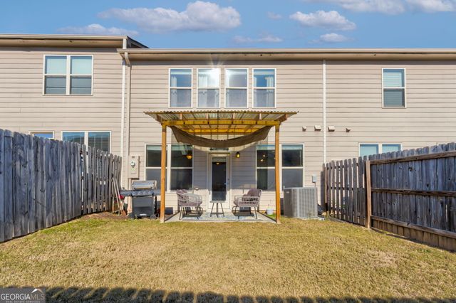 7601 Summer Berry Lane, Lithonia, GA 30038