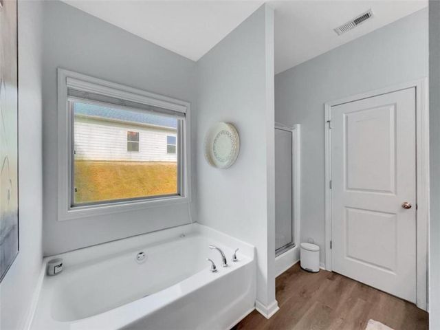 1048 Sutherland Drive, Winder, GA 30680