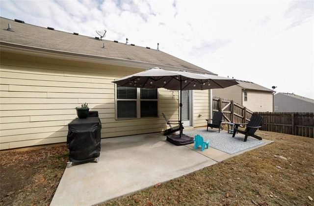 1048 Sutherland Drive, Winder, GA 30680