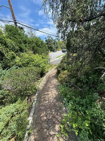 780 Mamaroneck Avenue, White Plains, NY 10605
