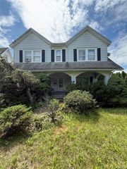 780 Mamaroneck Avenue, White Plains, NY 10605
