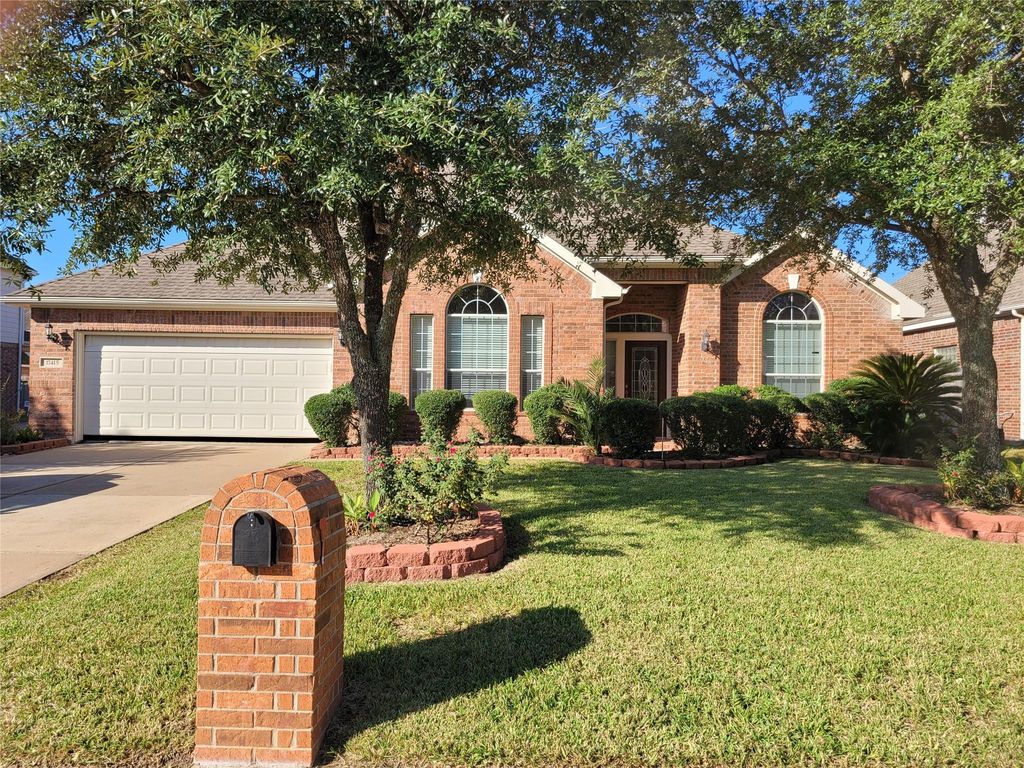 17415 Memorial Blossom Dr, Spring, TX 77379