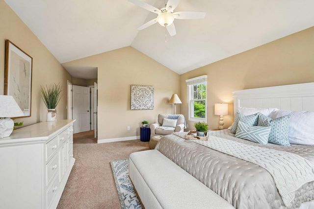 W138N6513 Manor Hills BOULEVARD, Menomonee Falls, WI 53051