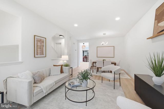4067 FOUNTAINSIDE LN, Fairfax, VA 22030