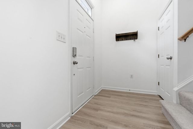 4067 FOUNTAINSIDE LN, Fairfax, VA 22030