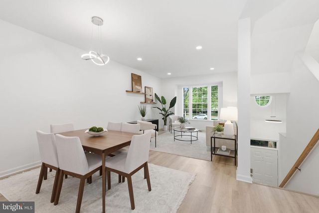 4067 FOUNTAINSIDE LN, Fairfax, VA 22030