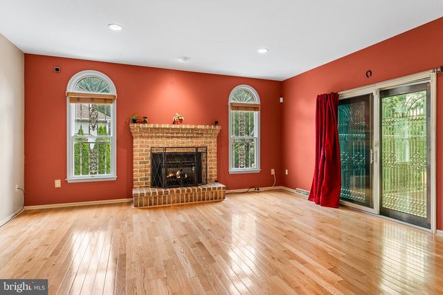 40 CLAIRMONT AVE, Easton, PA 18045