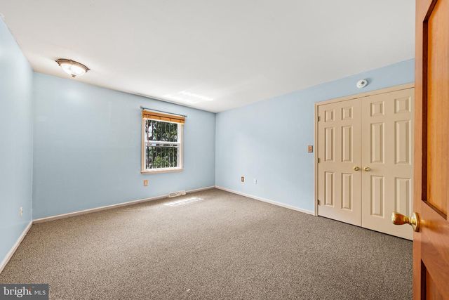 40 CLAIRMONT AVE, Easton, PA 18045