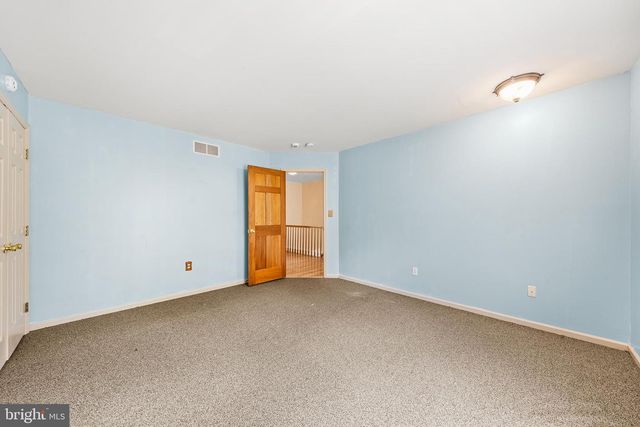 40 CLAIRMONT AVE, Easton, PA 18045