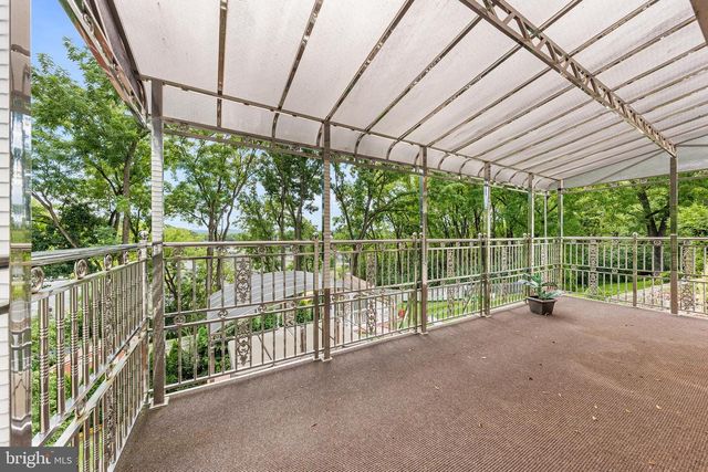 40 CLAIRMONT AVE, Easton, PA 18045