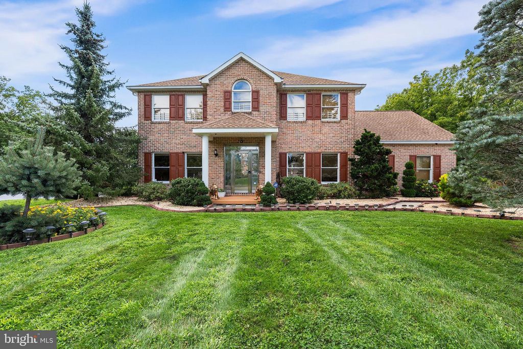 40 CLAIRMONT AVE, Easton, PA 18045