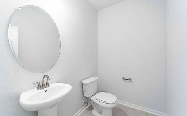 332 Hollister DR, Liberty Hill, TX 78642