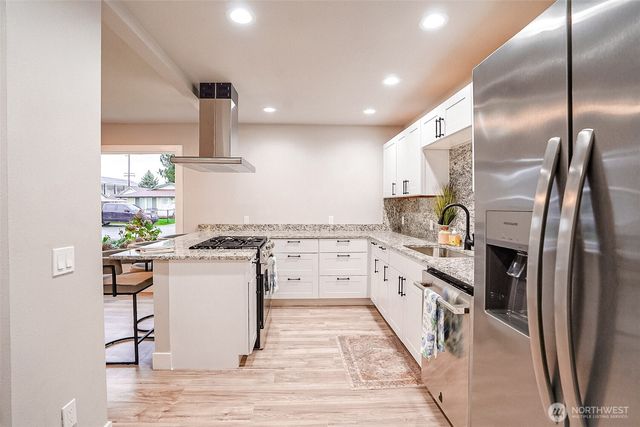 320 E Orange, Burlington, WA 98233