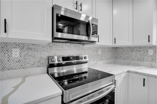 4104 Emerald Lake Drive, Decatur, GA 30035