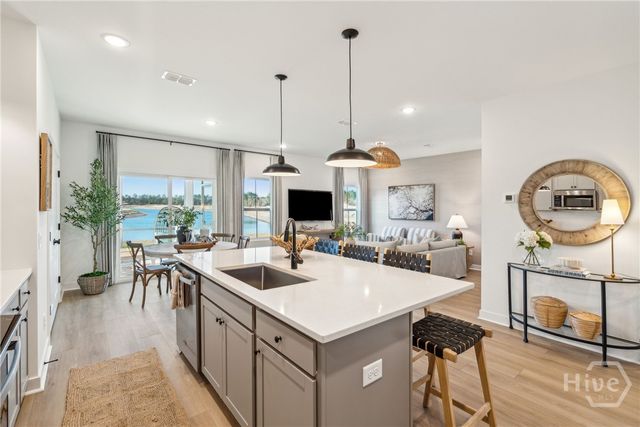 275 Kingswood Circle, Savannah, GA 31302