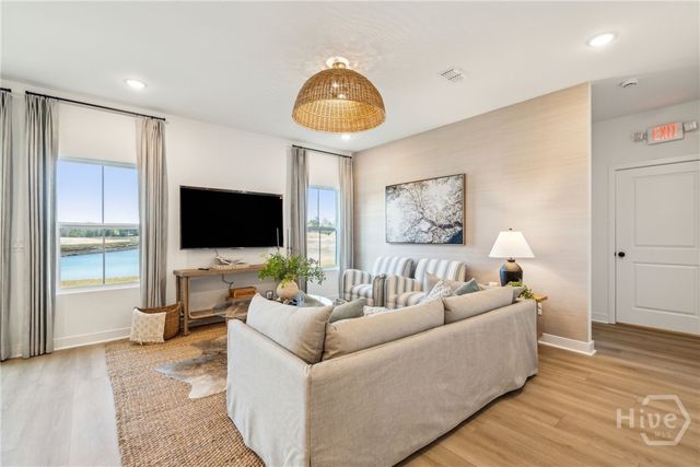 275 Kingswood Circle, Savannah, GA 31302