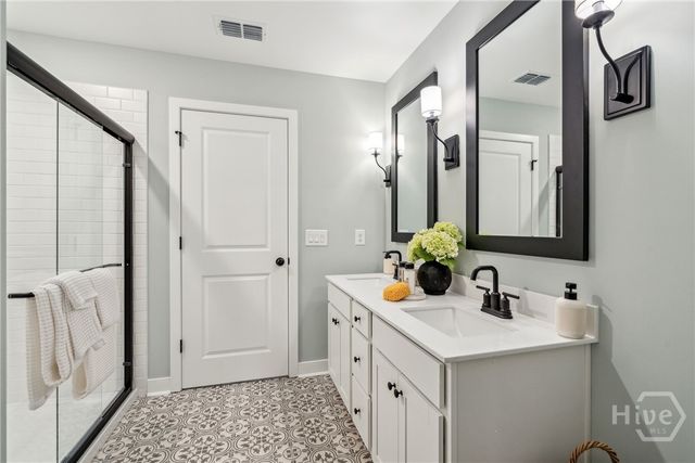 275 Kingswood Circle, Savannah, GA 31302