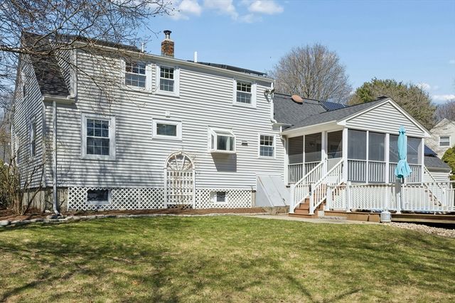 5 Barker, Framingham, MA 01701