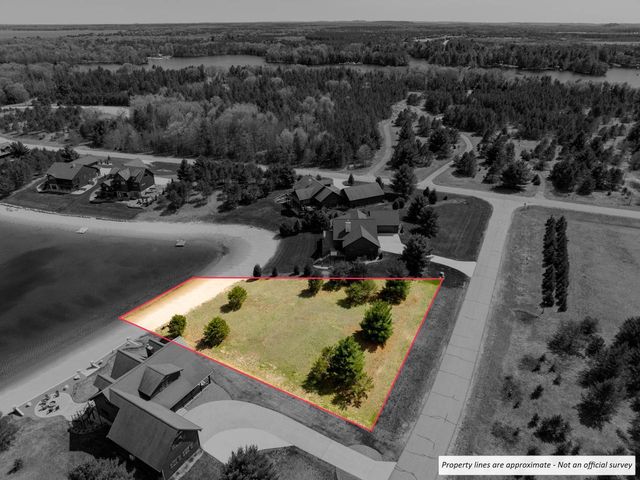 N8012 Copper Point Drive, New Lisbon, WI 53950