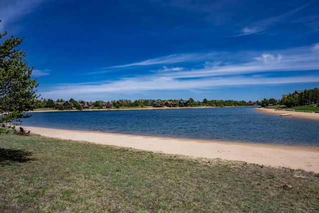 N8012 Copper Point Drive, New Lisbon, WI 53950