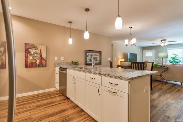 6701 Crafty Lane, Evansville, IN 47715
