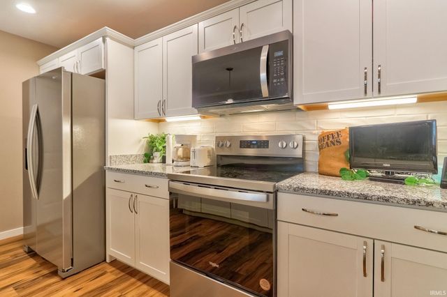 6701 Crafty Lane, Evansville, IN 47715