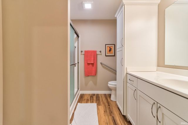 6701 Crafty Lane, Evansville, IN 47715
