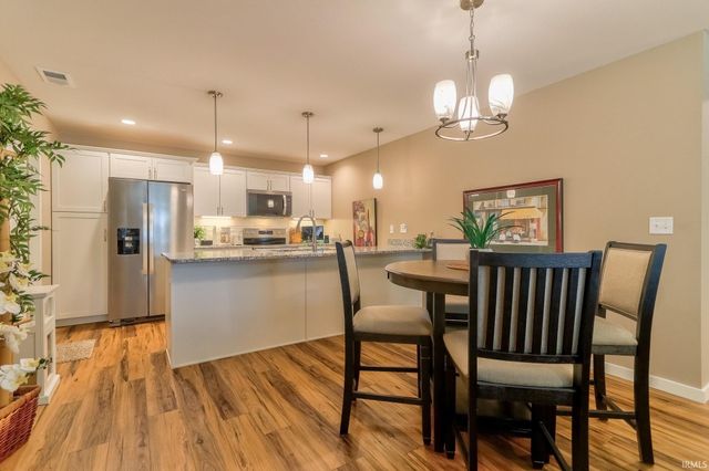 6701 Crafty Lane, Evansville, IN 47715